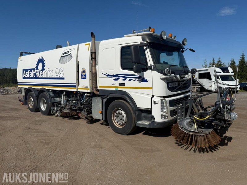 2013 Volvo FM 410 FEIEBIL. - Veículo municipal/ Especial: foto 2 2013 Volvo FM 410 FEIEBIL. - Veículo municipal/ Especial: foto 2