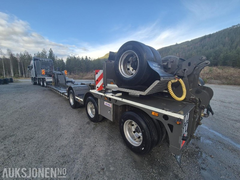 2017 Volvo FH 16 / 750, 8x4+2 Tungtrekker med 2019 Vang 3+1 akslet brønnhenger - Veículo municipal/ Especial: foto 5 2017 Volvo FH 16 / 750, 8x4+2 Tungtrekker med 2019 Vang 3+1 akslet brønnhenger - Veículo municipal/ Especial: foto 5