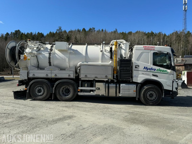2024 VOLVO FMX500 - KOMPLETT VAKUUM/SPYLEBIL – NESTEN NY - 1154 KM - Veículo municipal/ Especial: foto 4 2024 VOLVO FMX500 - KOMPLETT VAKUUM/SPYLEBIL – NESTEN NY - 1154 KM - Veículo municipal/ Especial: foto 4