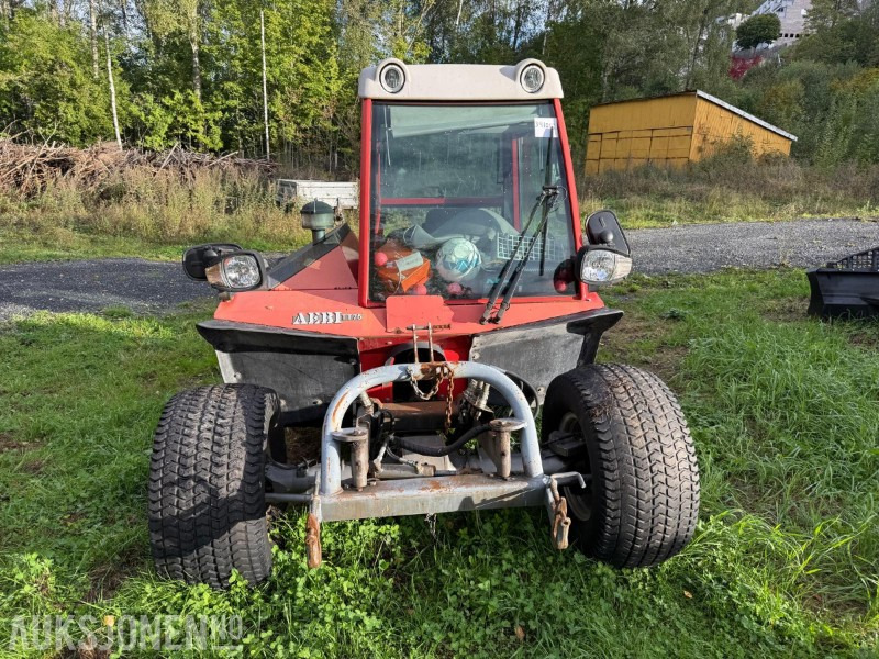 AEBI tt75 redskapsbærer, firehjulstrekk, rep.objekt - UTEN MINSTEPRIS - Veículo municipal/ Especial: foto 2 AEBI tt75 redskapsbærer, firehjulstrekk, rep.objekt - UTEN MINSTEPRIS - Veículo municipal/ Especial: foto 2