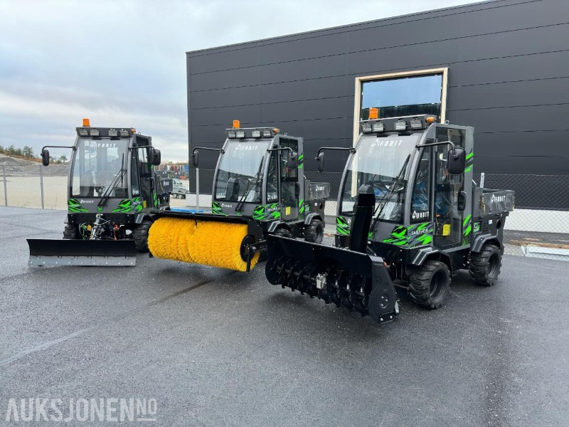 FODIT REDSKAPSBÆRER FT-130 FOR SOMMER-VINTERBRUK 2025 modell - Demomaskin - Veículo municipal/ Especial: foto 1 FODIT REDSKAPSBÆRER FT-130 FOR SOMMER-VINTERBRUK 2025 modell - Demomaskin - Veículo municipal/ Especial: foto 1
