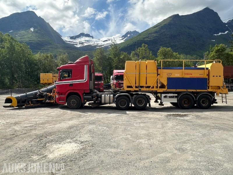Scania G490 6X2 Euro6 4WD trekkvogn m/kombispreder - GMI V-plog - Klar for brøytesesongen - Veículo municipal/ Especial: foto 2 Scania G490 6X2 Euro6 4WD trekkvogn m/kombispreder - GMI V-plog - Klar for brøytesesongen - Veículo municipal/ Especial: foto 2