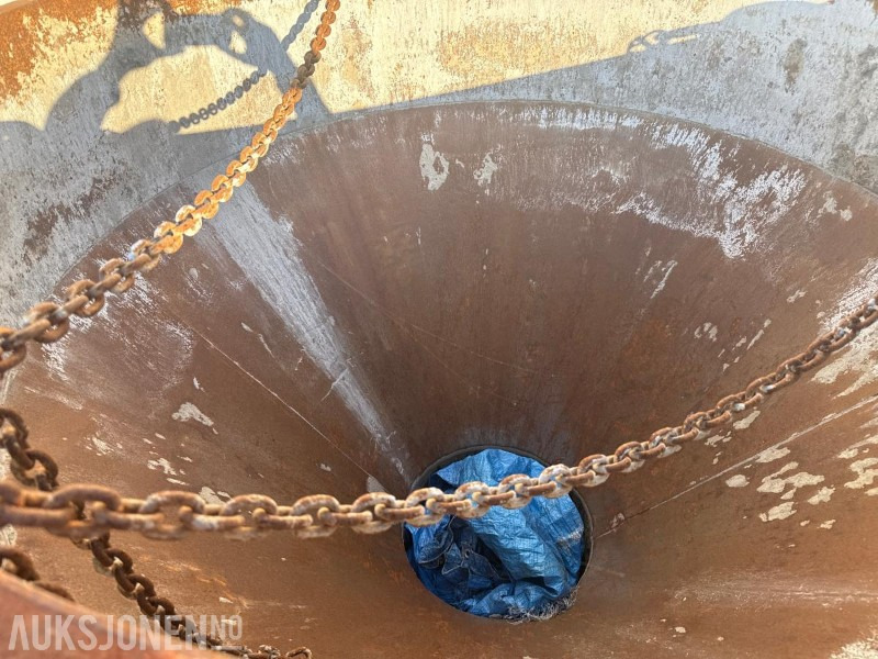 Wll 1500 liter betongtobb med kjettinger - Equipamento de construção: foto 3 Wll 1500 liter betongtobb med kjettinger - Equipamento de construção: foto 3