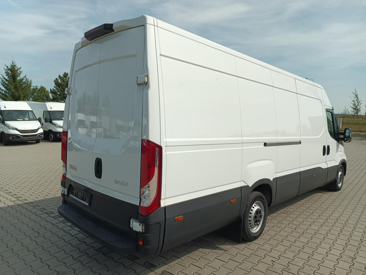 IVECO Daily 35 S 16 V - Furgão: foto 5 IVECO Daily 35 S 16 V - Furgão: foto 5