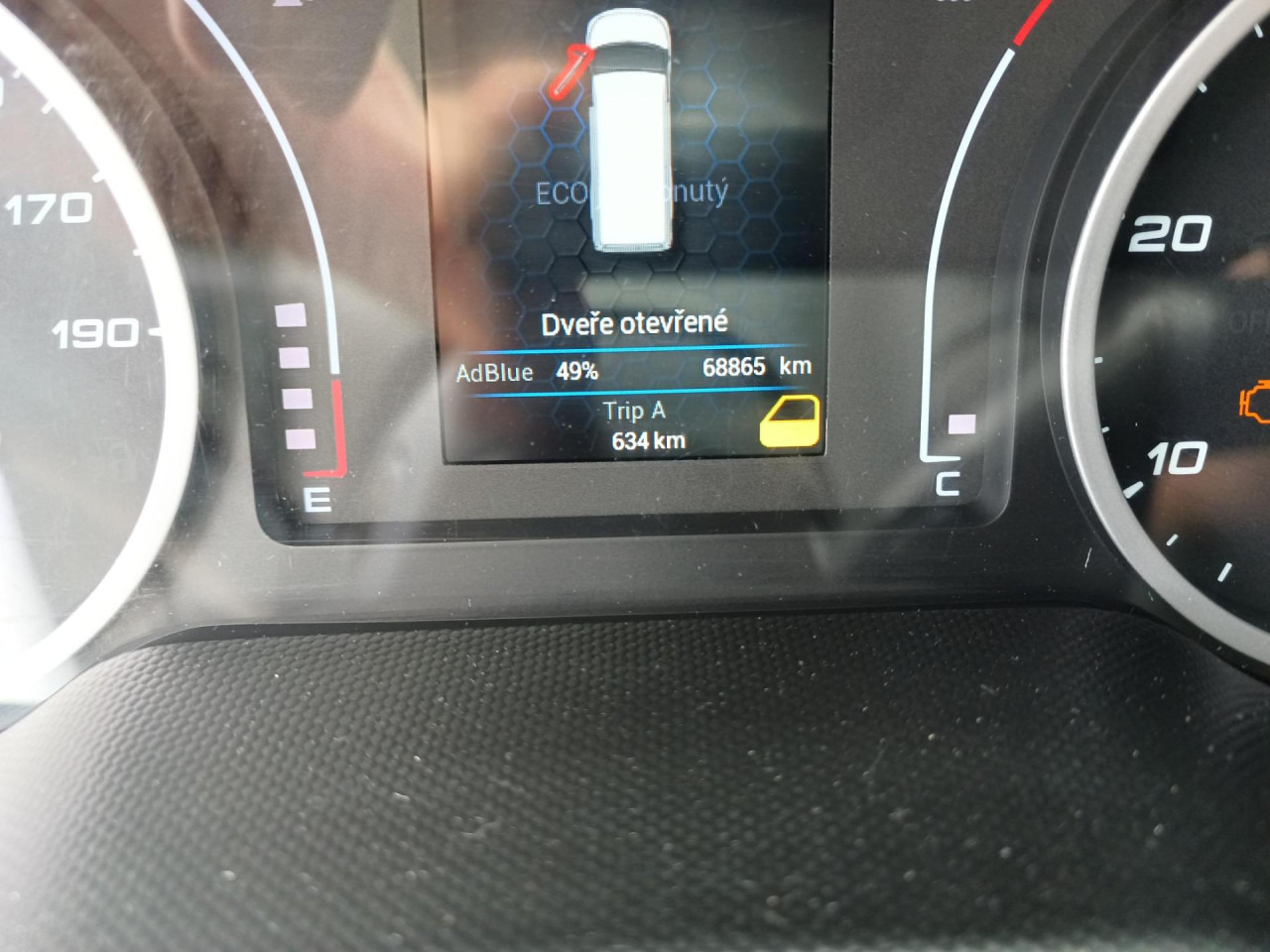 Leasing de IVECO Daily 35S16V IVECO Daily 35S16V: foto 6 Leasing de IVECO Daily 35S16V IVECO Daily 35S16V: foto 6