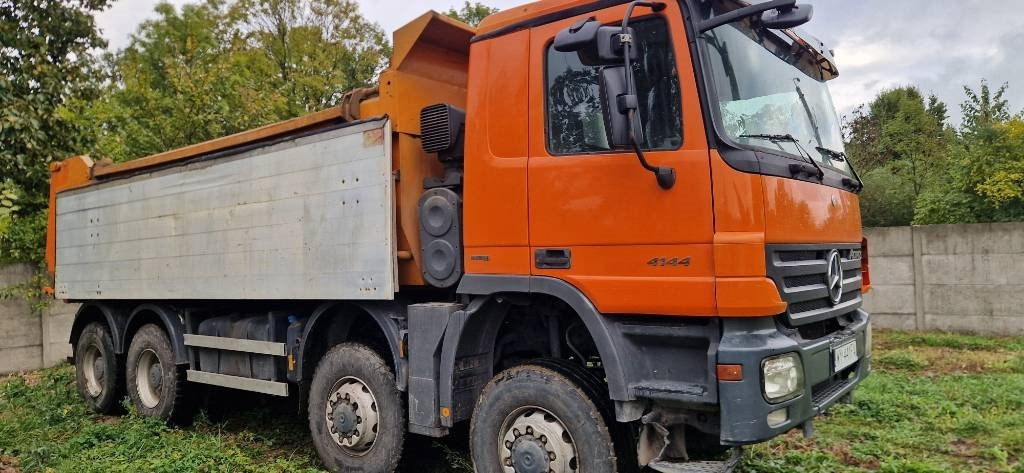 Camião basculante Mercedes-Benz Actros 4144: foto 33 Camião basculante Mercedes-Benz Actros 4144: foto 33