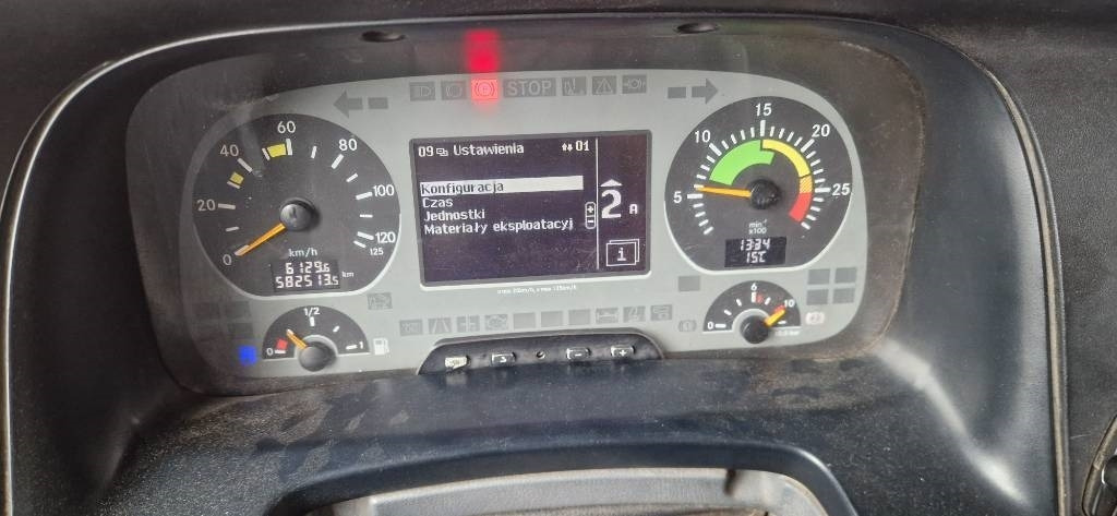 Camião basculante Mercedes-Benz Actros 4144: foto 26 Camião basculante Mercedes-Benz Actros 4144: foto 26