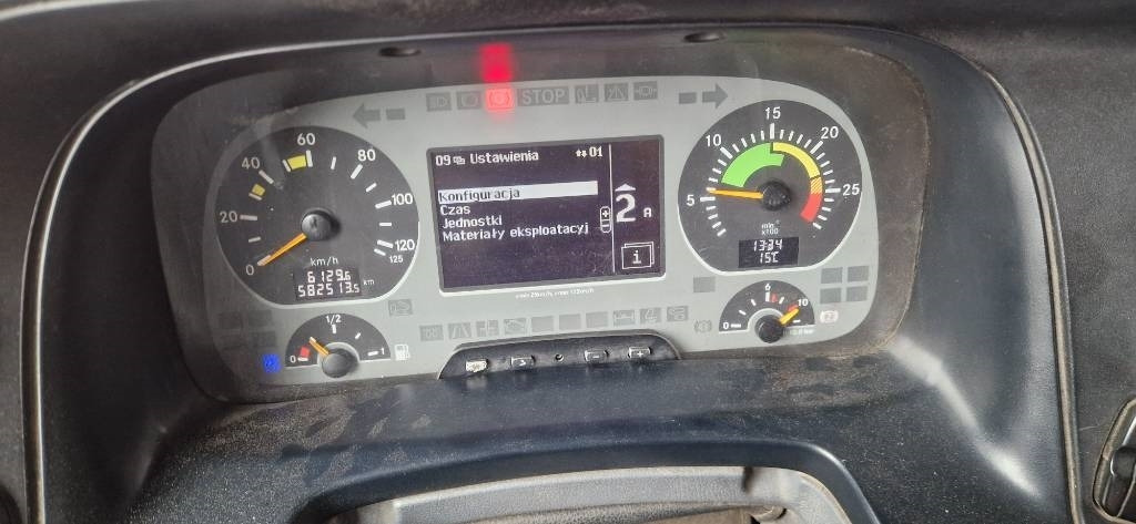 Camião basculante Mercedes-Benz Actros 4144: foto 27 Camião basculante Mercedes-Benz Actros 4144: foto 27