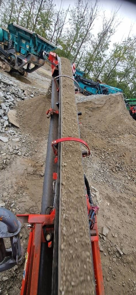 Sandvik QE 241 - Peneira vibratória: foto 4 Sandvik QE 241 - Peneira vibratória: foto 4