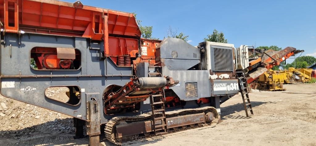 Sandvik QJ 341 - Britadeira móvel: foto 2 Sandvik QJ 341 - Britadeira móvel: foto 2