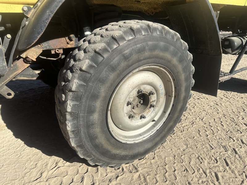 Veículo limpa-neves Mercedes-Benz Unimog U 1000 32.883km // ORIGINAL MILEAGE: foto 9