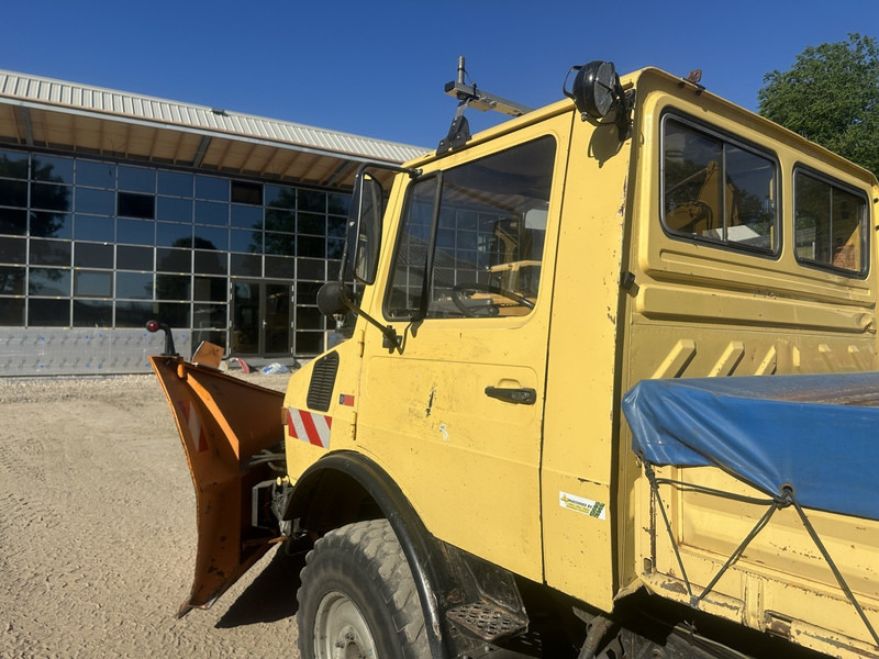 Veículo limpa-neves Mercedes-Benz Unimog U 1000 32.883km // ORIGINAL MILEAGE: foto 13