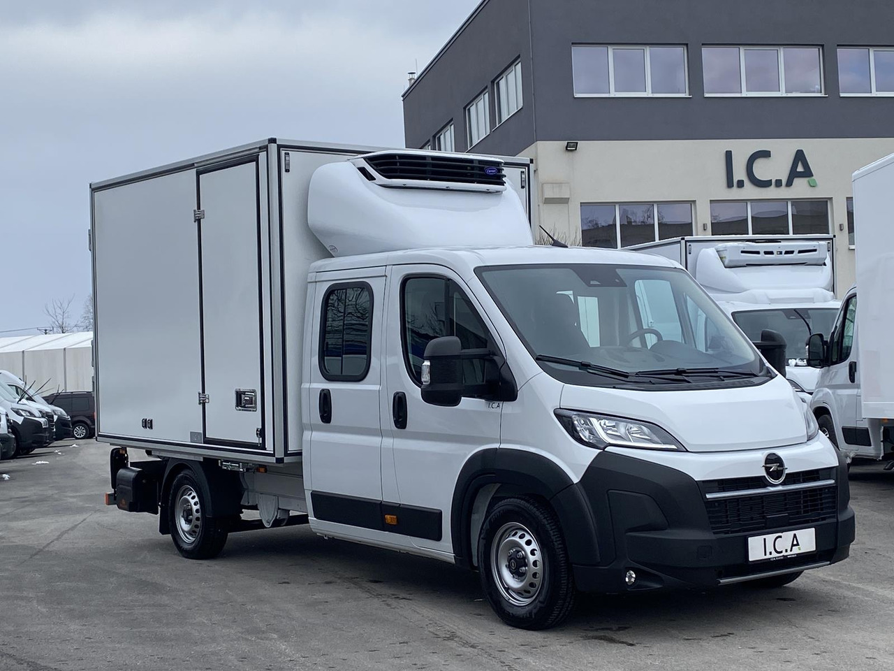 OPEL MOVANO 1+6 DOKA 140PS | KÜHLKOFFER + LADERAMPE - Carrinha frigorífica: foto 3 OPEL MOVANO 1+6 DOKA 140PS | KÜHLKOFFER + LADERAMPE - Carrinha frigorífica: foto 3