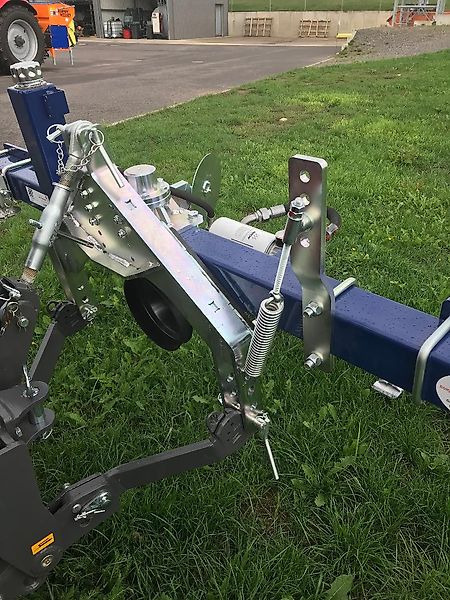 Gadanheira novo Doppelmesser Frontmähwerk KEMA: foto 12 Gadanheira novo Doppelmesser Frontmähwerk KEMA: foto 12