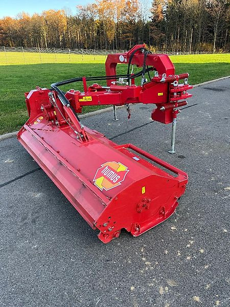 Humus SP 220 - Triturador de martelos: foto 1 Humus SP 220 - Triturador de martelos: foto 1