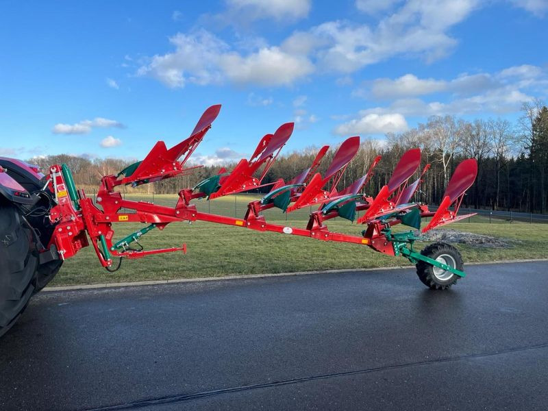 Kverneland 2300S-100 5-Schar Neumaschine - Arado: foto 1 Kverneland 2300S-100 5-Schar Neumaschine - Arado: foto 1