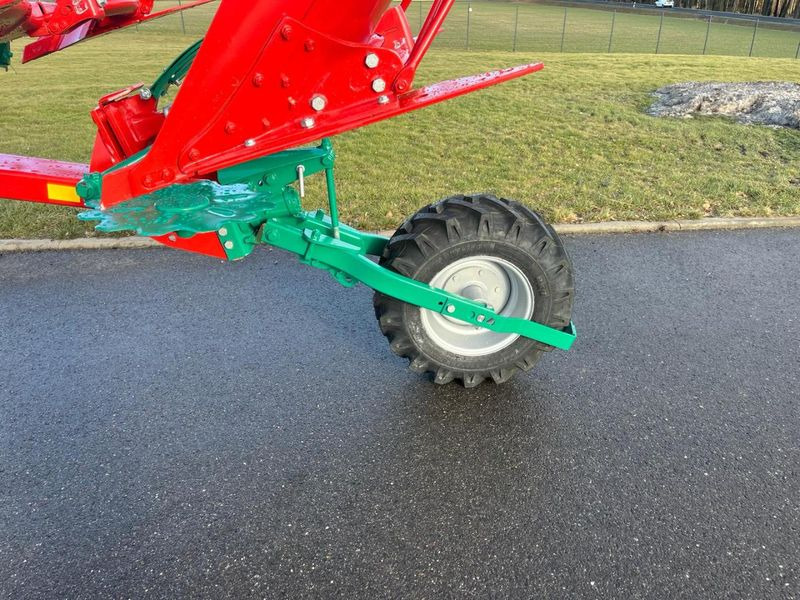 Kverneland 2300S-100 5-Schar Neumaschine - Arado: foto 4 Kverneland 2300S-100 5-Schar Neumaschine - Arado: foto 4