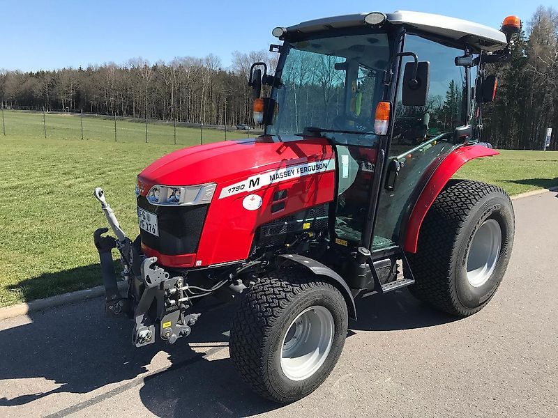 Massey Ferguson MF 1750 M HC - Trator: foto 4 Massey Ferguson MF 1750 M HC - Trator: foto 4
