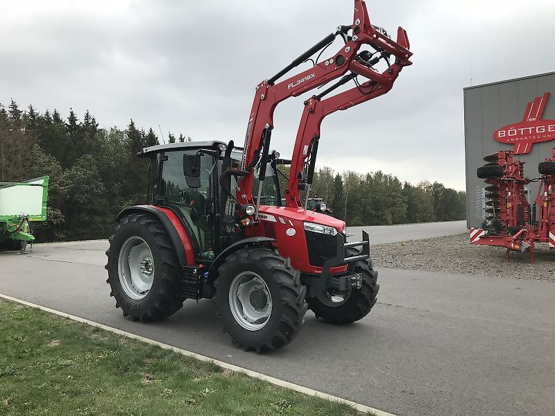 Massey Ferguson MF 4709 M Dyna-2 - Trator: foto 4 Massey Ferguson MF 4709 M Dyna-2 - Trator: foto 4