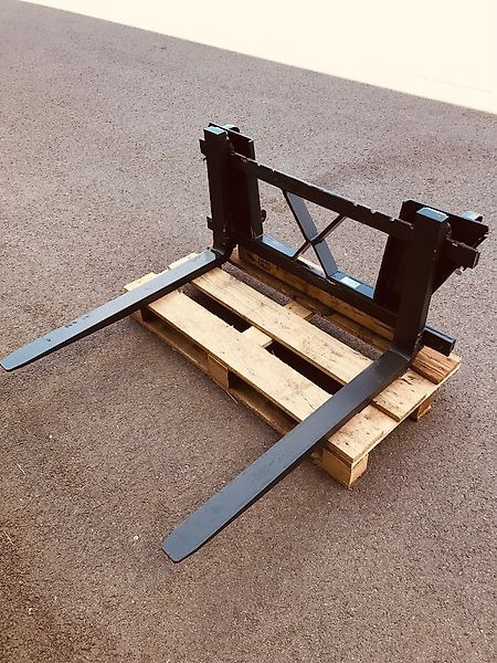 Palettengabel mit Euroaufnahme Gabelzinken - Garfos: foto 1 Palettengabel mit Euroaufnahme Gabelzinken - Garfos: foto 1