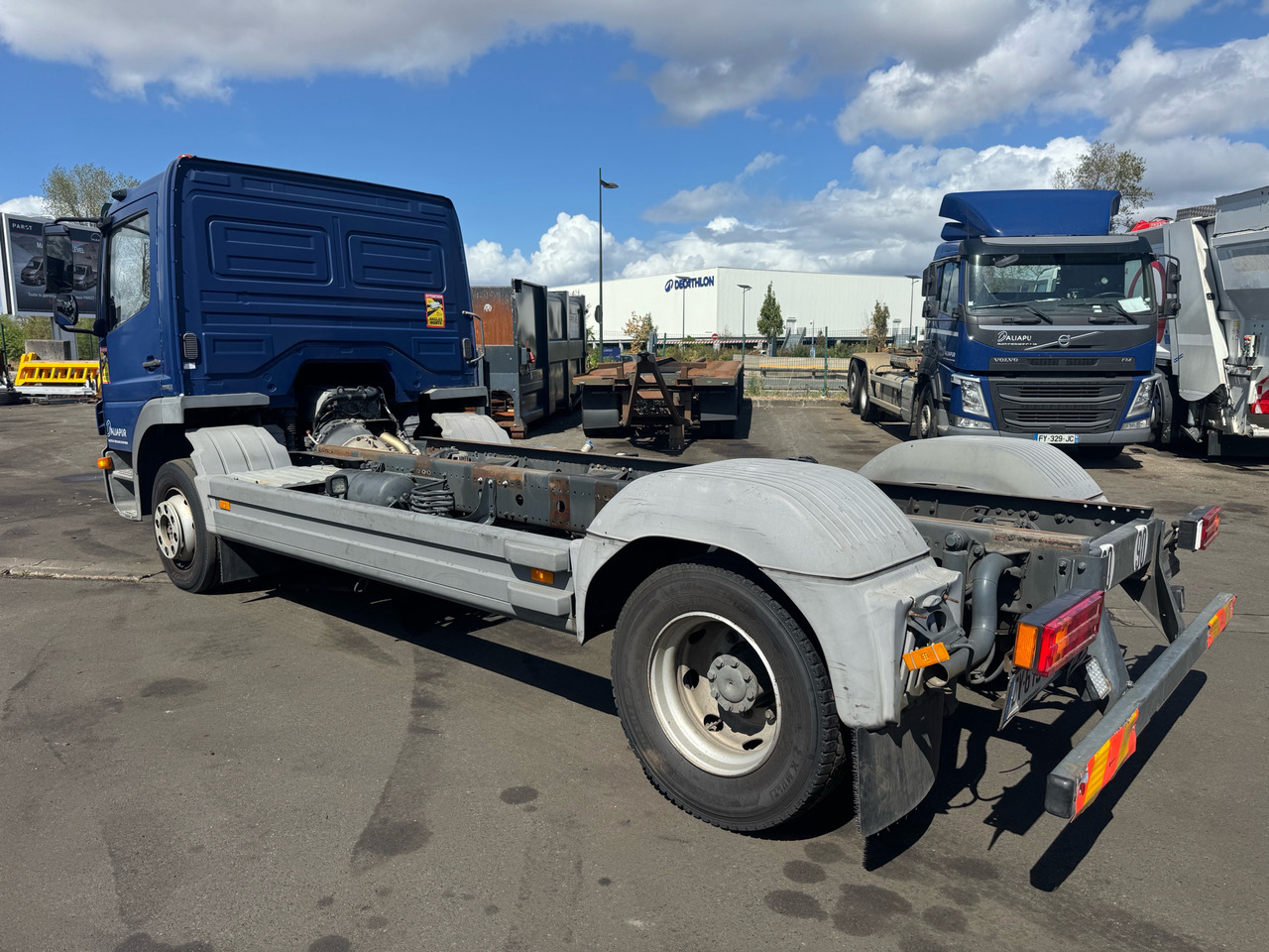 MERCEDES-BENZ atégo - Camião chassi: foto 5 MERCEDES-BENZ atégo - Camião chassi: foto 5