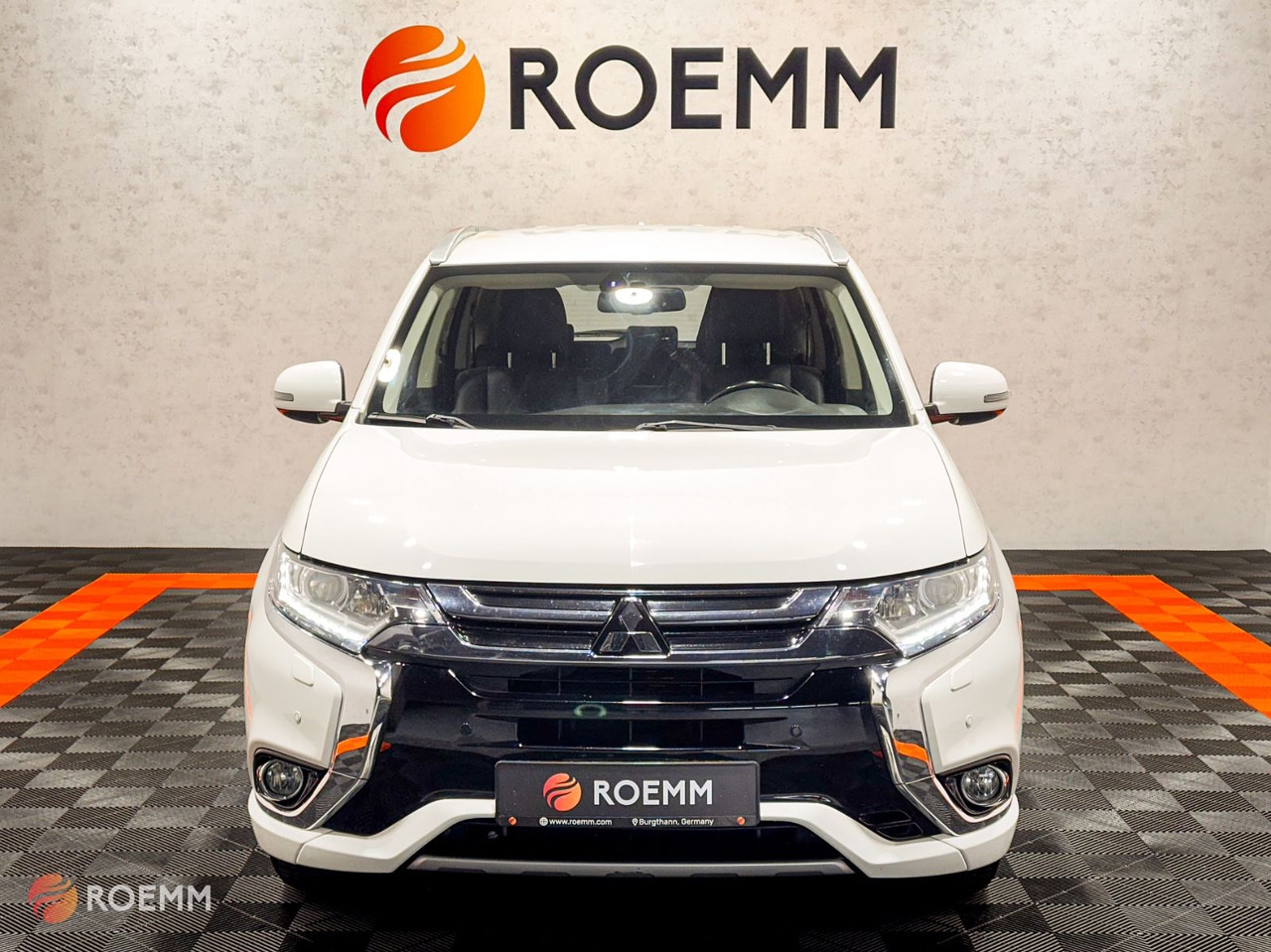 Mitsubishi Outlander PHEV Basis 4WD*GARANTIE*Touchscreen* - SUV: foto 1 Mitsubishi Outlander PHEV Basis 4WD*GARANTIE*Touchscreen* - SUV: foto 1