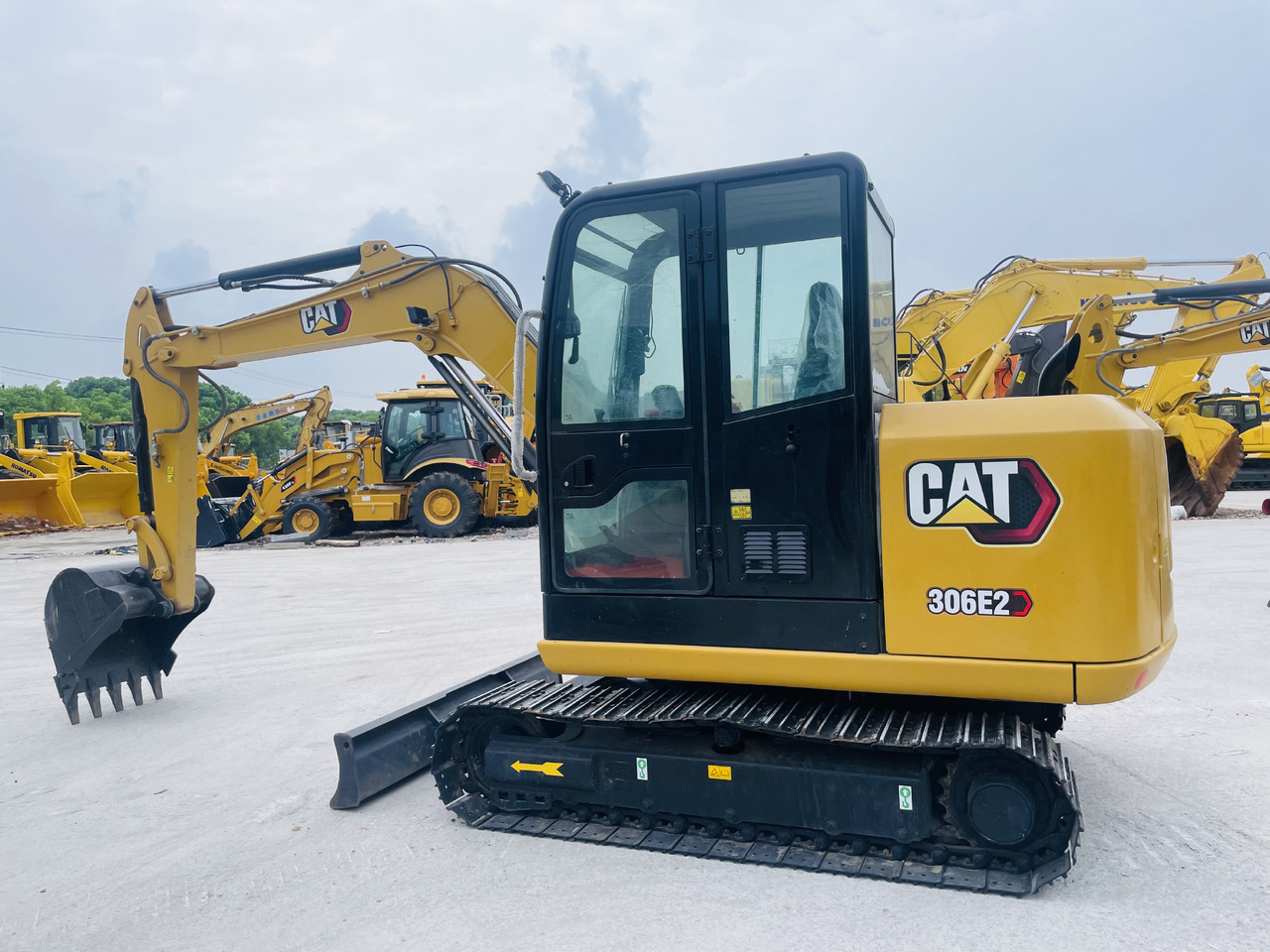 Caterpillar 306 Used Excavator CAT 306D 306E 3062 6 Ton Crawler Excavators Doosan DH60 DX60 Hyundai 60 for Sale - Mini escavadeira: foto 3 Caterpillar 306 Used Excavator CAT 306D 306E 3062 6 Ton Crawler Excavators Doosan DH60 DX60 Hyundai 60 for Sale - Mini escavadeira: foto 3