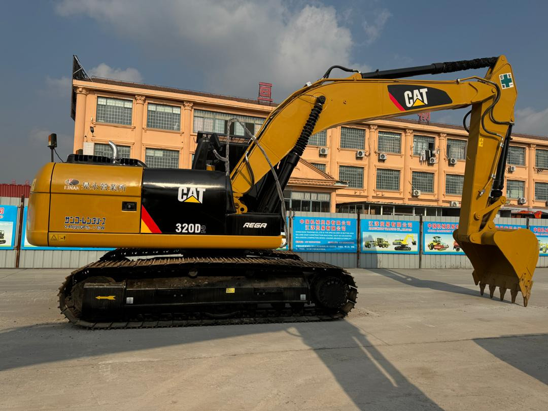 Escavadora de rastos Caterpillar 320D CAT 320D2 320CL 320C 320GC 320GX 20 Ton Hydraulic Crawler Excavator in Good Quality and Ready to Ship: foto 6