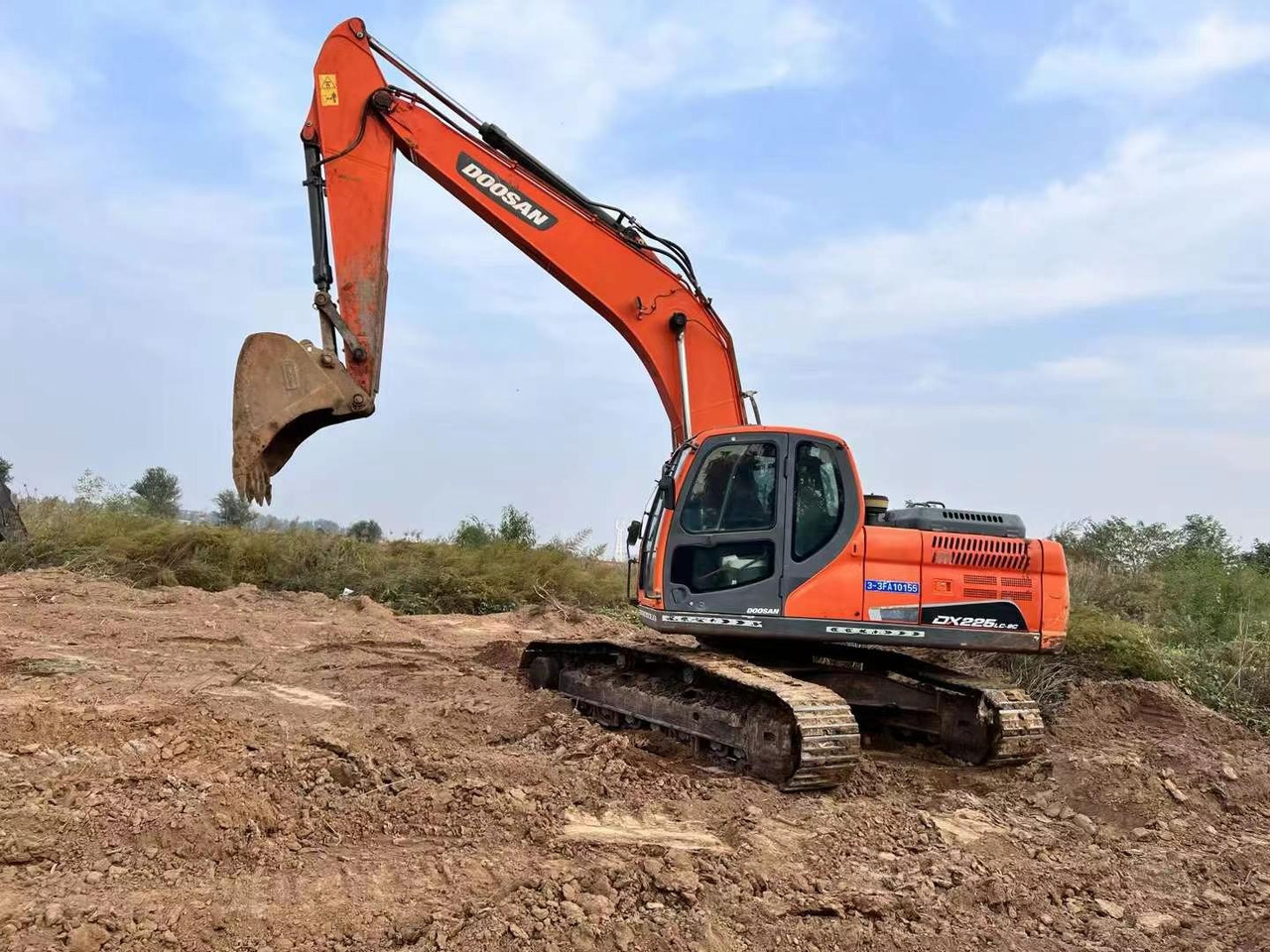 Doosan Used Excavator 225 DX225 DX300 DH150W DX300 DX420 DX520 Second hand Crawler Excavators in Excellent Work Condition - Escavadora de rastos: foto 4 Doosan Used Excavator 225 DX225 DX300 DH150W DX300 DX420 DX520 Second hand Crawler Excavators in Excellent Work Condition - Escavadora de rastos: foto 4