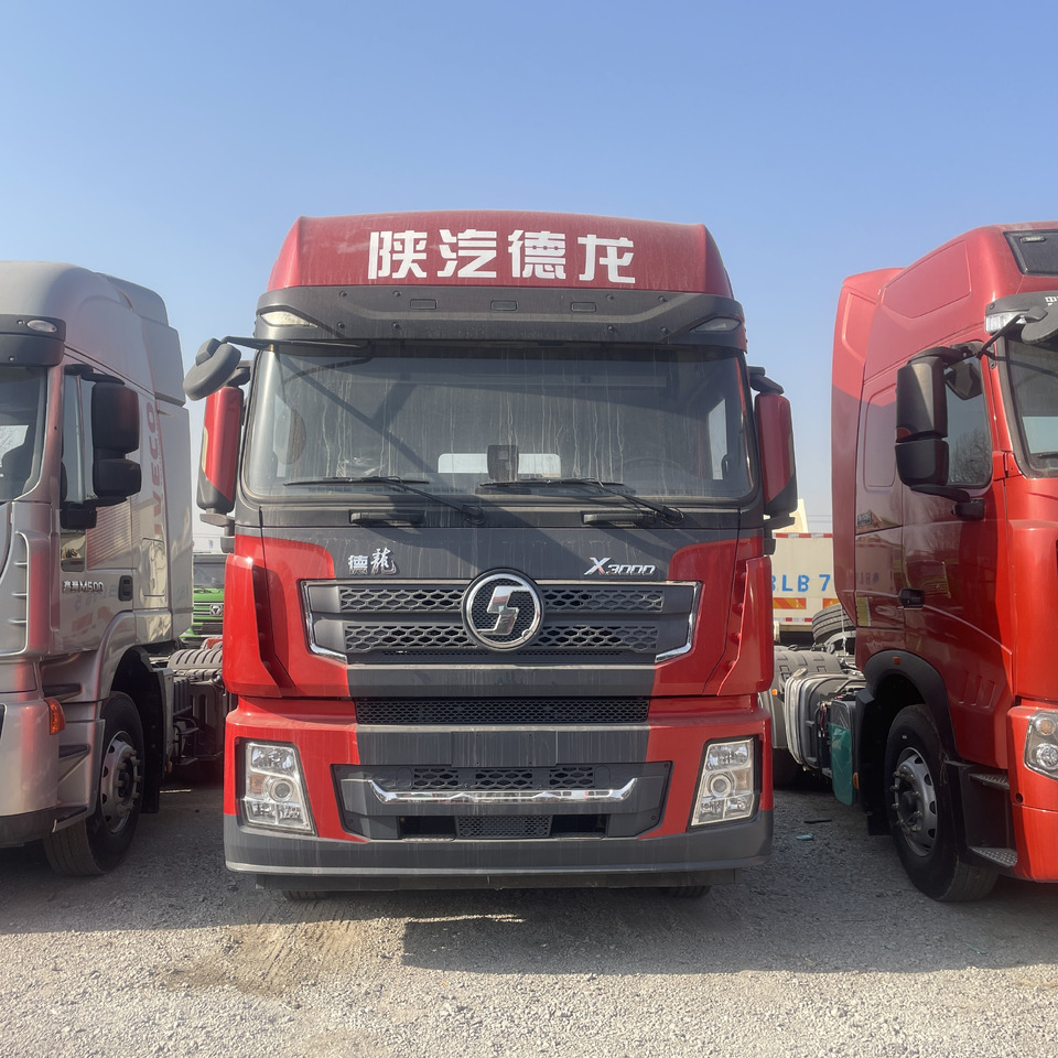 Shacman New or Used (6*4) ,(8*2) (8*4)Semi Truck Head Tractor Head Tipper Head - Tractor: foto 3 Shacman New or Used (6*4) ,(8*2) (8*4)Semi Truck Head Tractor Head Tipper Head - Tractor: foto 3