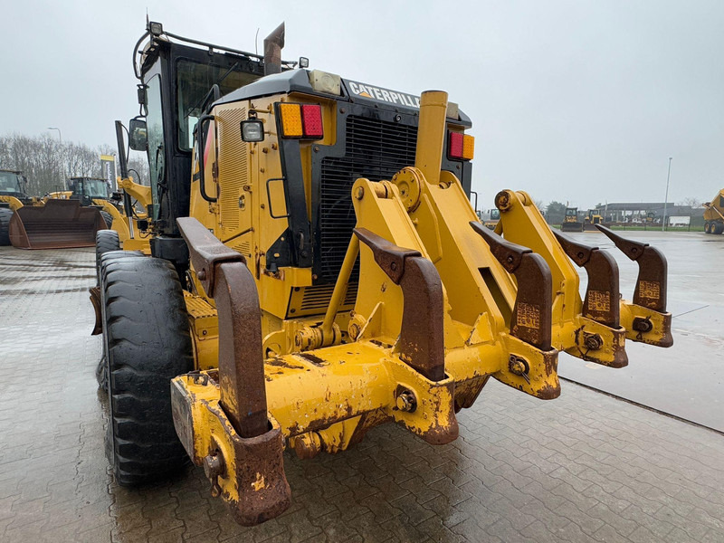 Motoniveladora Caterpillar 140M **Matriculada en Espana**: foto 9