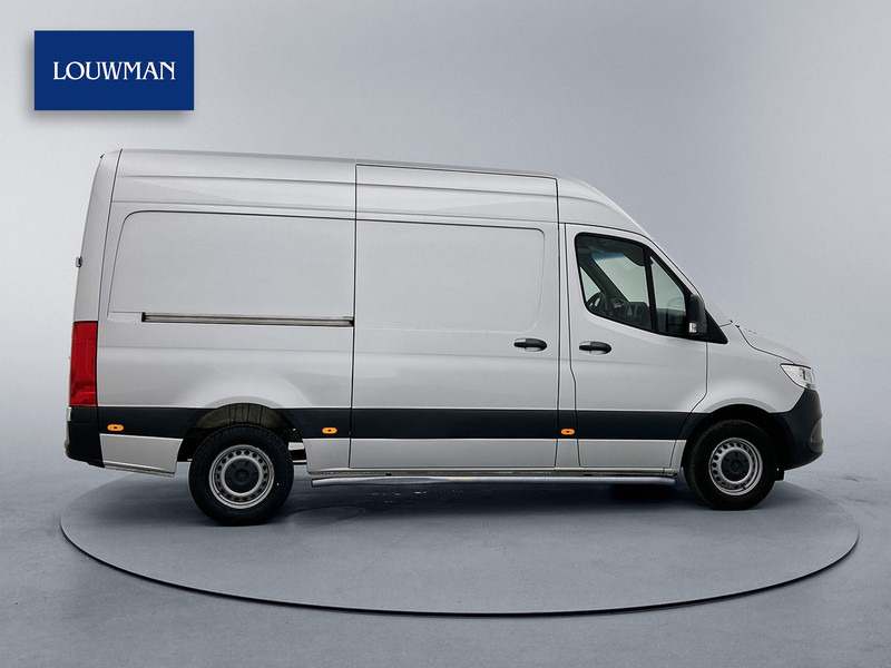 Mercedes-Benz Sprinter 314 2.2 CDI L2H2 Inrichting Oprijplaat Navigatie Achteruitrijcamera Euro 6 Automaat 220v omvormer - Furgão: foto 4 Mercedes-Benz Sprinter 314 2.2 CDI L2H2 Inrichting Oprijplaat Navigatie Achteruitrijcamera Euro 6 Automaat 220v omvormer - Furgão: foto 4
