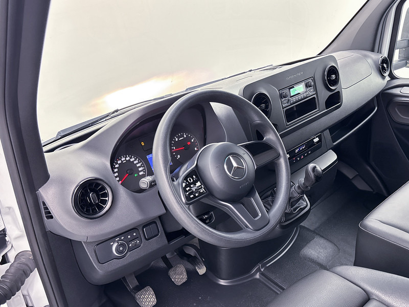 Mercedes-Benz Sprinter 316 2.2 CDI Bakwagen Meubelbak met Laadklep Cruise Control - Carrinha de contentor: foto 4 Mercedes-Benz Sprinter 316 2.2 CDI Bakwagen Meubelbak met Laadklep Cruise Control - Carrinha de contentor: foto 4