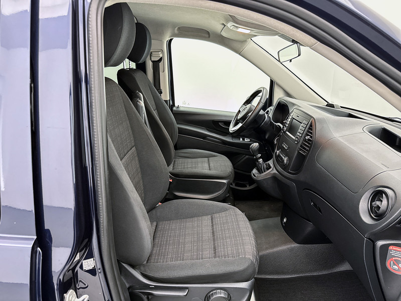 Mercedes-Benz Vito 111 CDI Lang DC Dubbele Cabine Cruise control Comfort Navigatie 5-persoons - Furgão compacto, Carrinha cabine dupla: foto 5 Mercedes-Benz Vito 111 CDI Lang DC Dubbele Cabine Cruise control Comfort Navigatie 5-persoons - Furgão compacto, Carrinha cabine dupla: foto 5