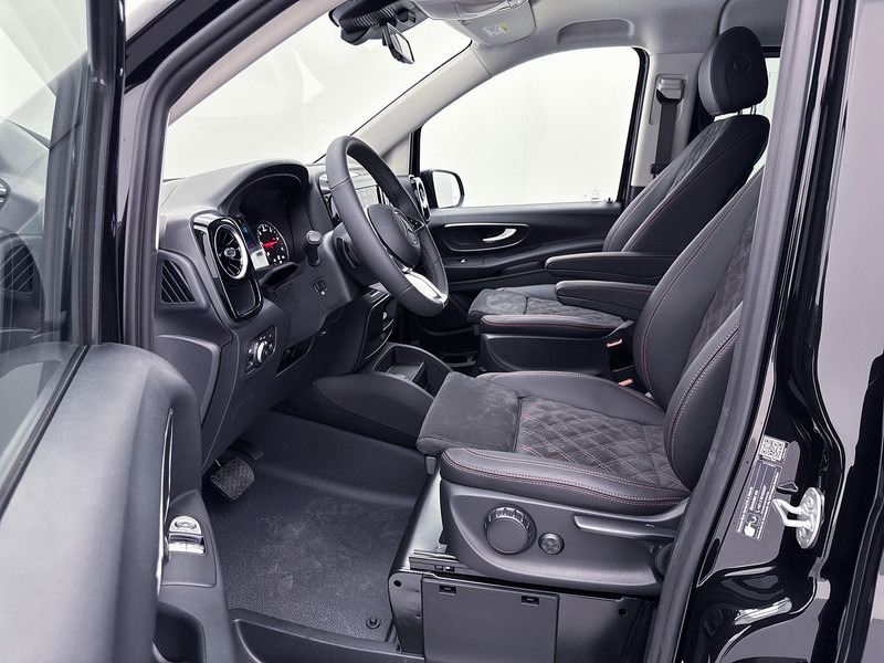 Mercedes-Benz Vito 119 CDI L3 DC *Edition* Leder/alcantara bekleding Dubbel cabine 19"inch AMG Black/Red-Pack Extra Lang Dubbele Schuifdeur Multibe Extra Lang - Furgão compacto, Carrinha cabine dupla: foto 5 Mercedes-Benz Vito 119 CDI L3 DC *Edition* Leder/alcantara bekleding Dubbel cabine 19"inch AMG Black/Red-Pack Extra Lang Dubbele Schuifdeur Multibe Extra Lang - Furgão compacto, Carrinha cabine dupla: foto 5