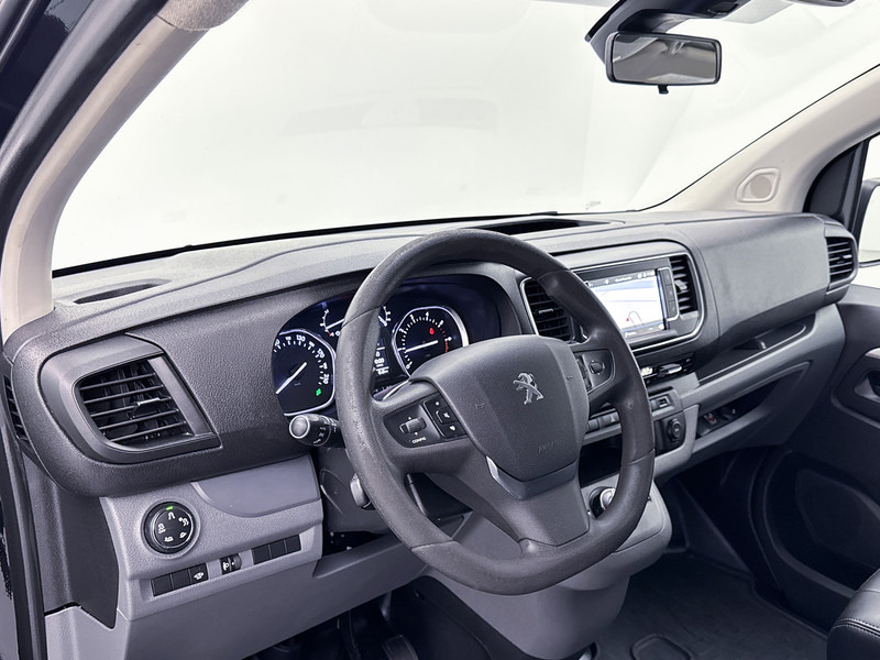 Peugeot Expert 231L 2.0 BlueHDI 180 Dubbele Cabine Premium Pack 177PK Trekhaak Navigatie Achteruitrijcamera Climate Control - Furgão compacto, Carrinha cabine dupla: foto 5 Peugeot Expert 231L 2.0 BlueHDI 180 Dubbele Cabine Premium Pack 177PK Trekhaak Navigatie Achteruitrijcamera Climate Control - Furgão compacto, Carrinha cabine dupla: foto 5