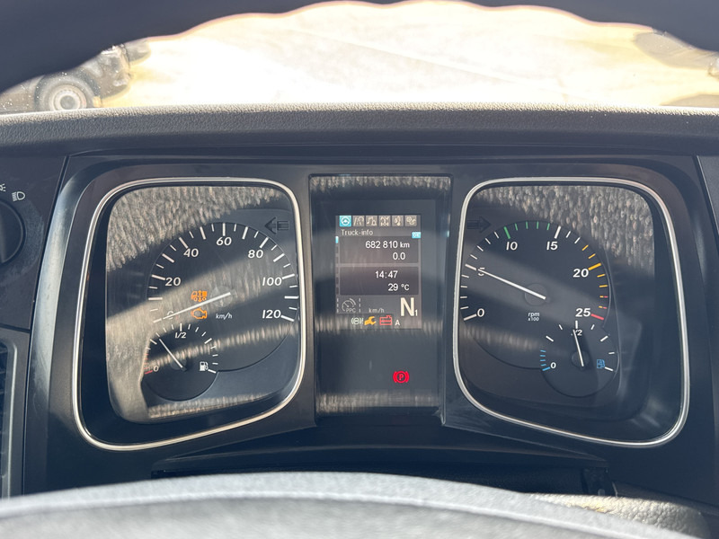 Mercedes-Benz ACTROS 1848 LS GIGASPACE Lowliner - Tractor: foto 5 Mercedes-Benz ACTROS 1848 LS GIGASPACE Lowliner - Tractor: foto 5
