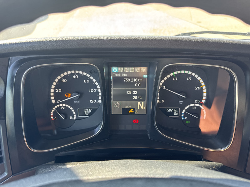 Mercedes-Benz Actros 1848 LS GIGA SPACE Lowliner - Tractor: foto 5 Mercedes-Benz Actros 1848 LS GIGA SPACE Lowliner - Tractor: foto 5