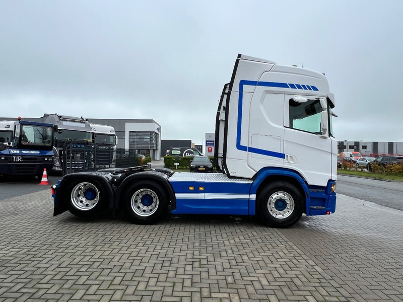 Scania R500 NGS 6x2 Trekker WB 2.95 / Retarder / 2x Tank / Special interior - Tractor: foto 4 Scania R500 NGS 6x2 Trekker WB 2.95 / Retarder / 2x Tank / Special interior - Tractor: foto 4