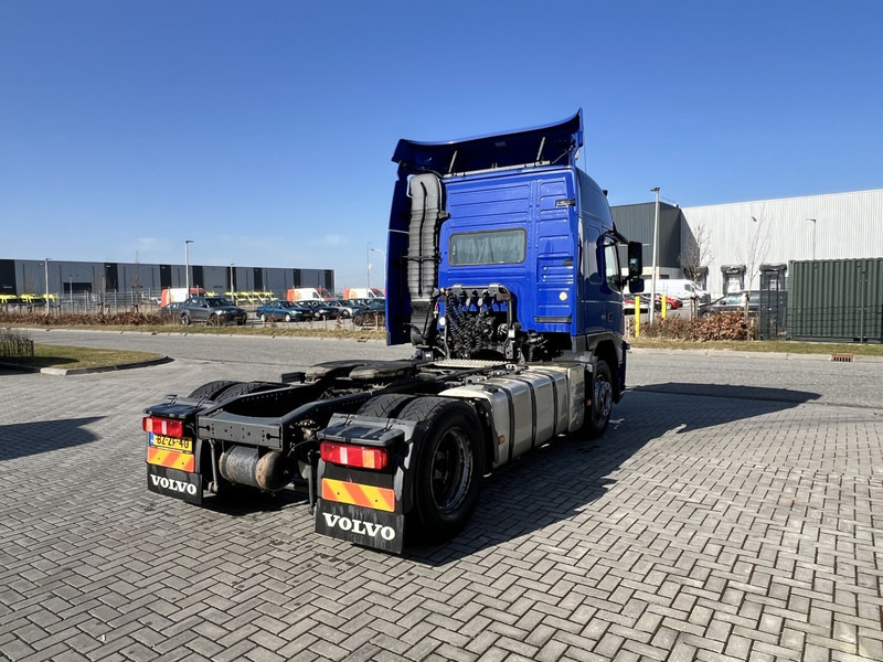 Volvo FM 370 4x2 trekker Globetrotter / Euro 5 /NEW TUV - Tractor: foto 5 Volvo FM 370 4x2 trekker Globetrotter / Euro 5 /NEW TUV - Tractor: foto 5