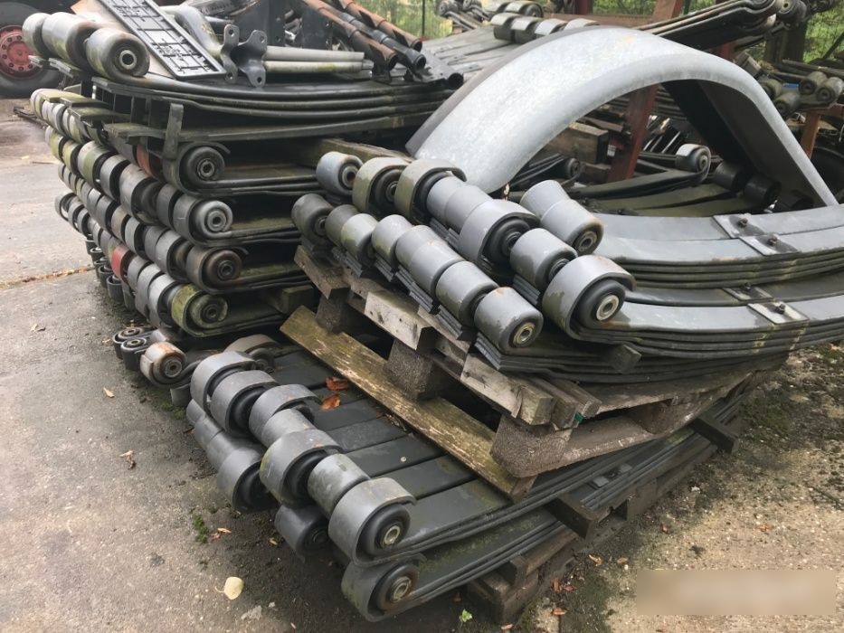 Arcuri camion / semiremorca din dezmembrari DAF CF - Suspensão de molas/ Suspensão de lâminas por Camião: foto 1 Arcuri camion / semiremorca din dezmembrari DAF CF - Suspensão de molas/ Suspensão de lâminas por Camião: foto 1