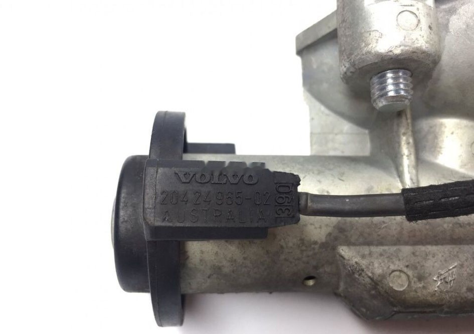 Butuc contact Switch Volvo FH12 truck - Sistema elétrico por Camião: foto 2 Butuc contact Switch Volvo FH12 truck - Sistema elétrico por Camião: foto 2