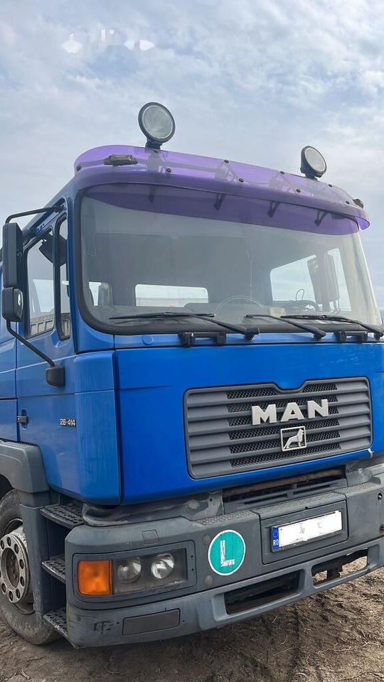 MAN SILENT Abroll Kipper Abrol 26-414 Euro 3 Retarder - Camião polibenne: foto 2 MAN SILENT Abroll Kipper Abrol 26-414 Euro 3 Retarder - Camião polibenne: foto 2