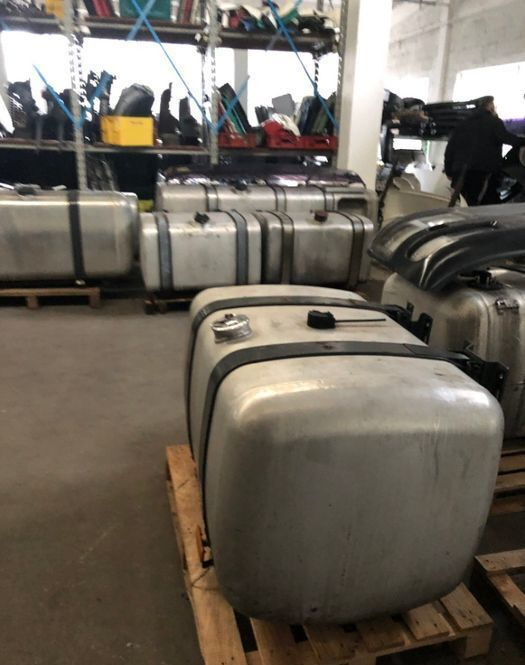 Motor / 5 din dezmembrari Renault Magnum Euro 3 - Motor por Camião: foto 2 Motor / 5 din dezmembrari Renault Magnum Euro 3 - Motor por Camião: foto 2