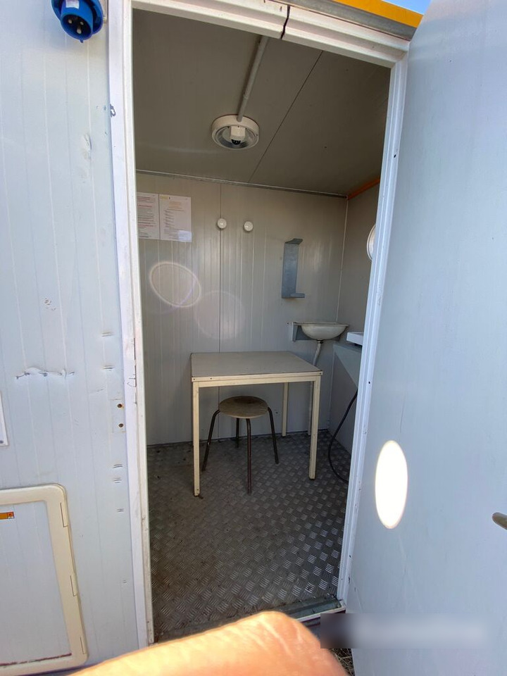 Trailor Remorca Auto Santier : Bucatarie + WC + depozit - Reboque furgão, Casa contentor: foto 4 Trailor Remorca Auto Santier : Bucatarie + WC + depozit - Reboque furgão, Casa contentor: foto 4