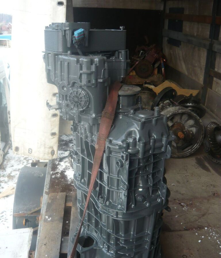 DAF ZF16S2331TD IT   DAF XF 105 460 E5 - Caixa de velocidade por Camião: foto 3 DAF ZF16S2331TD IT   DAF XF 105 460 E5 - Caixa de velocidade por Camião: foto 3