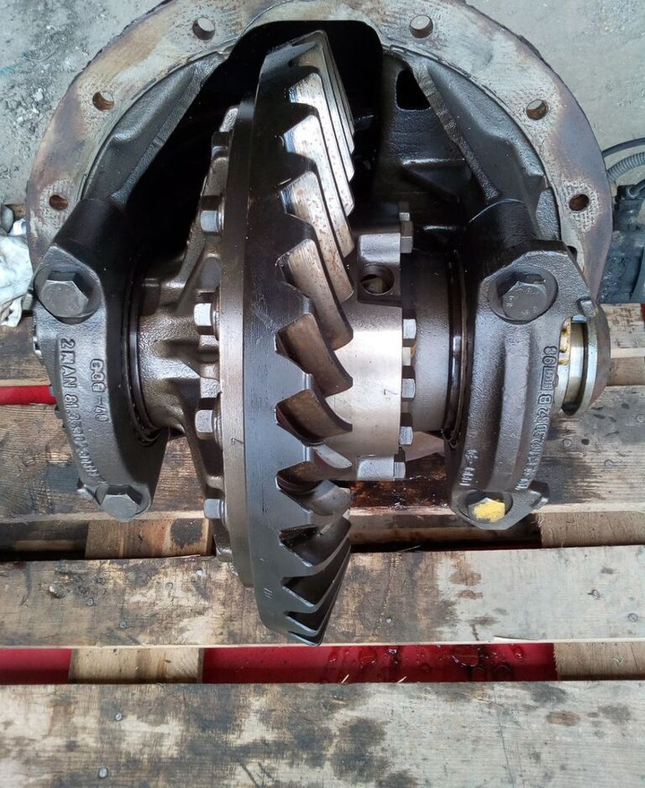 MAN F2000 37.10 MAN F2000 - Transmissão por Camião: foto 2 MAN F2000 37.10 MAN F2000 - Transmissão por Camião: foto 2