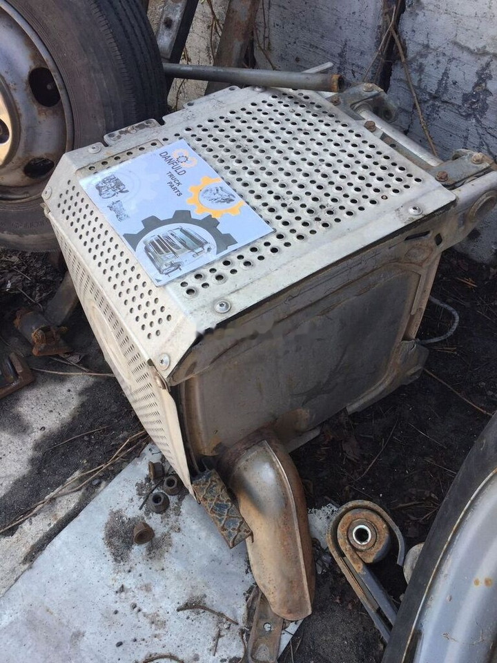 Mercedes-Benz Axor OM457LA   truck - Conversor catalítico por Camião: foto 2 Mercedes-Benz Axor OM457LA   truck - Conversor catalítico por Camião: foto 2