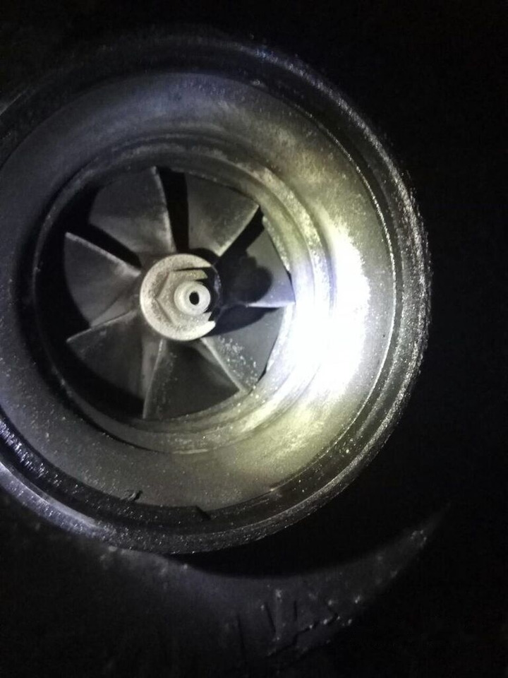 Scania DC1214 HPI Scania R 420 HPI E3 - Motor por Camião: foto 4 Scania DC1214 HPI Scania R 420 HPI E3 - Motor por Camião: foto 4