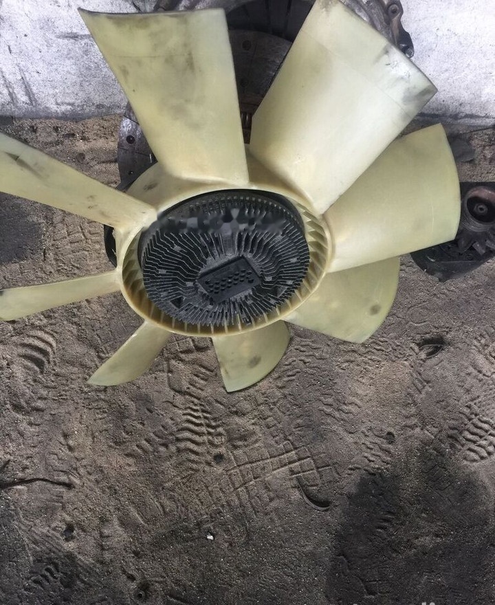 Volvo FL10 - Ventilador por Camião: foto 1 Volvo FL10 - Ventilador por Camião: foto 1